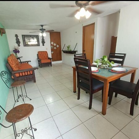 Casa Valladolid Cancún Exterior foto